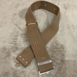 Vintage tan belt
